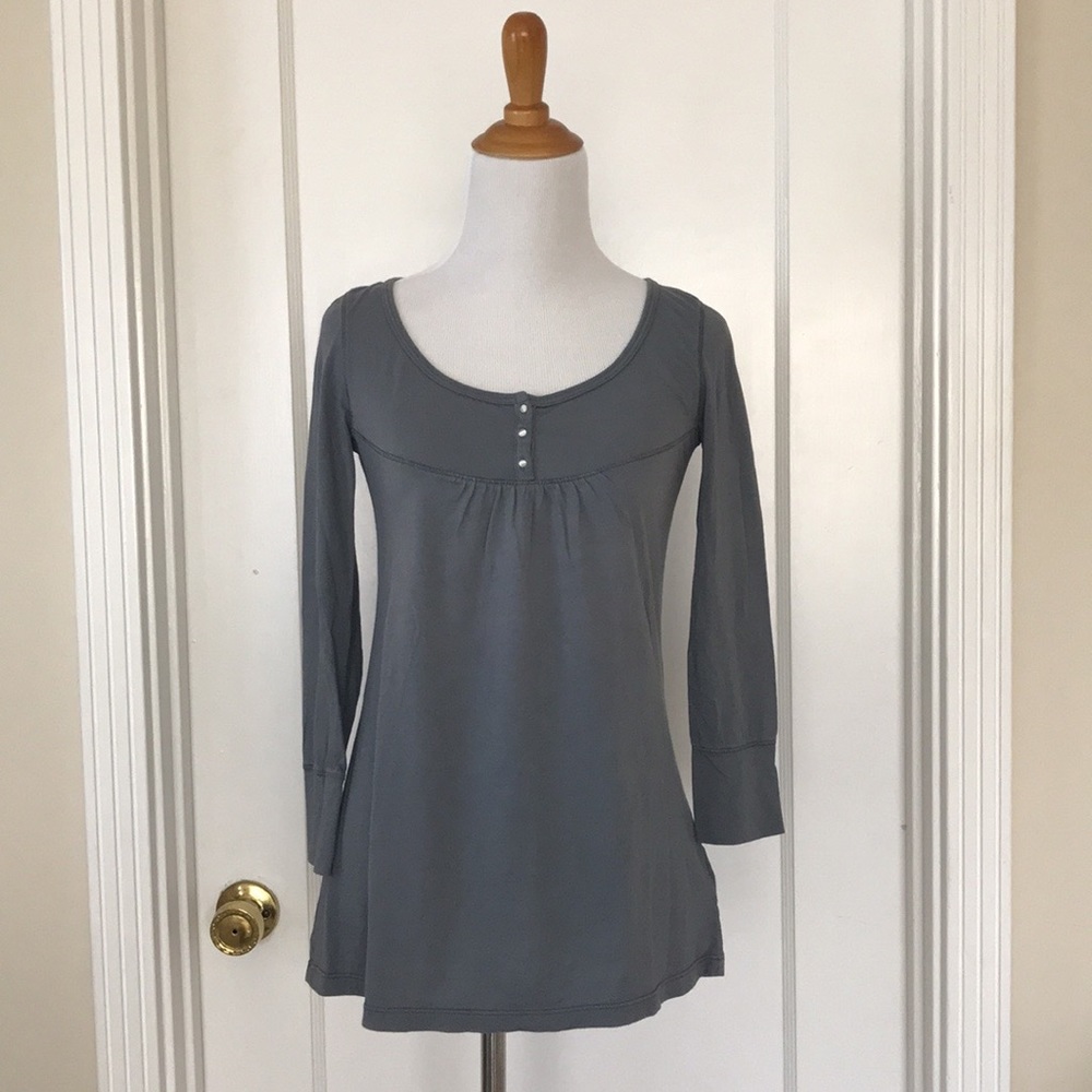 Seaton Tunic Scoop Neck Shirt